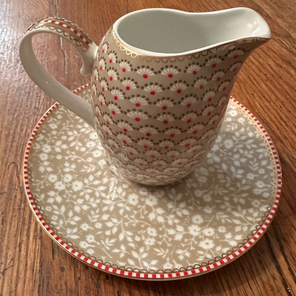 PIP Studio Amsterdam Milk Jug and Saucer